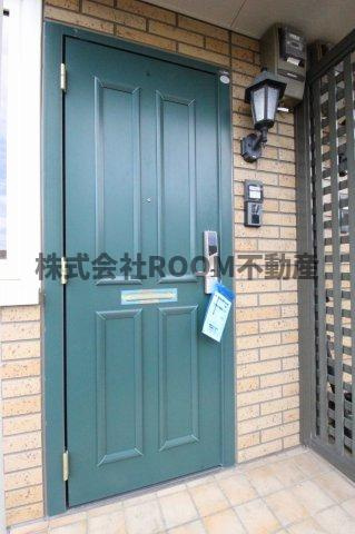 ローズコート夢 B棟のエントランス