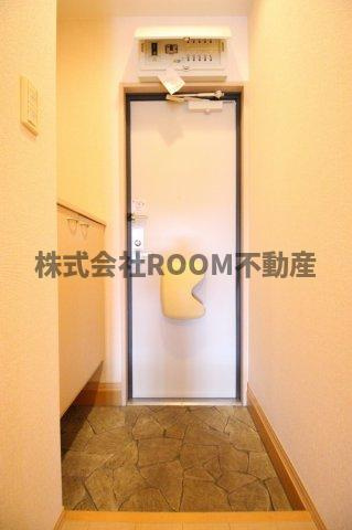 ローズコート夢 B棟の玄関