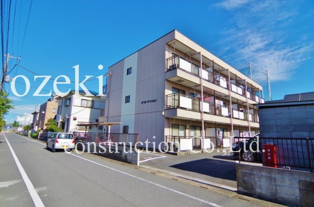 ラスターマンションの外観