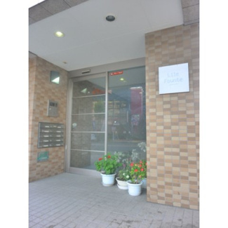 【エントランス】