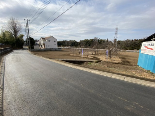 狭山市柏原 建築条件なし売地 新狭山駅 バス16分 敷地116坪 平坦地 土地100坪以上 東南側道路面す 更地渡し 川越の一戸建て 土地はアジア不動産へ