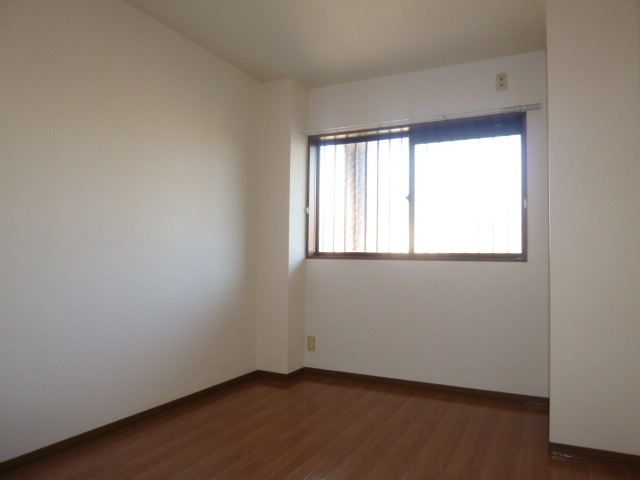 プロニティーハイムの寝室|洋室