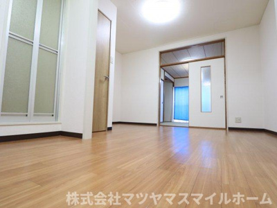 【居間・リビング】 | オリエント鴻池