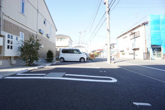 【駐車場】