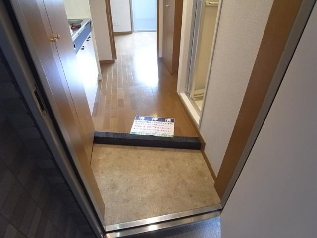 【玄関】 | ロアール御茶ノ水順天堂大学前