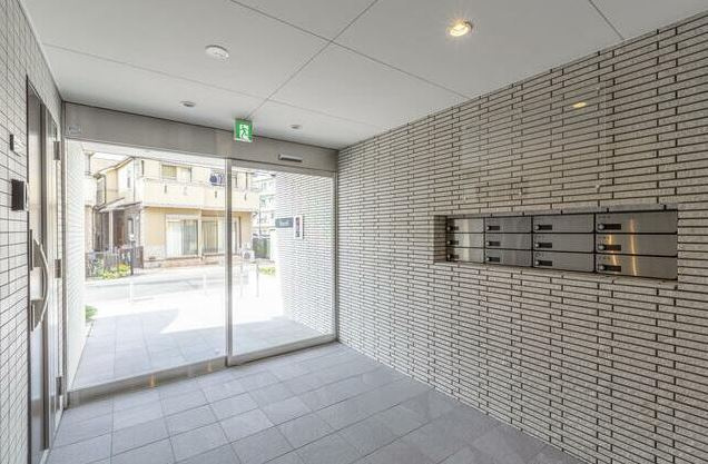 シンセーロのロビー