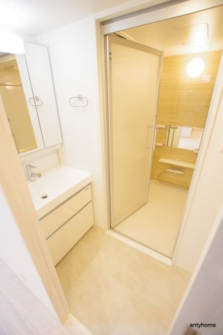 ORSUS新大阪　仲介手数料無料の洗面所