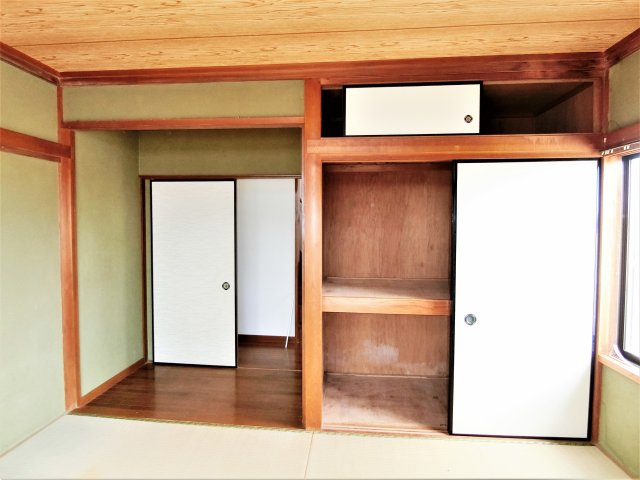 堀内邸の収納
