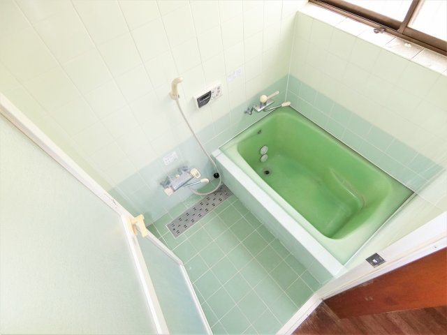 堀内邸の浴室
