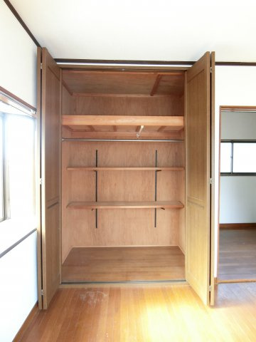 堀内邸の収納