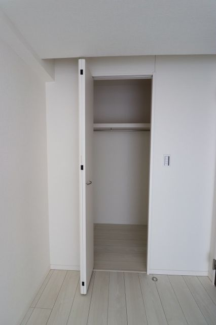 レヴァンテ薊野東町の収納|専用の収納スペースです
※間取り反転の場合がございます