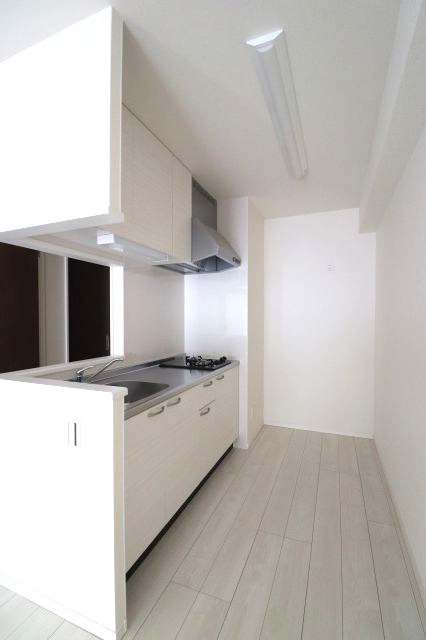 レヴァンテ薊野東町のキッチン|きれいなキッチンです
※間取り反転の場合がございます