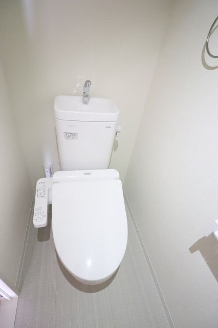 レヴァンテ薊野東町のトイレ|トイレも気になるポイント
※間取り反転の場合がございます