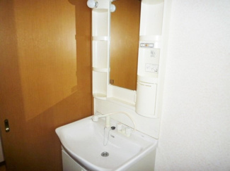 【洗面所】 | ミレニアムニシムラ | 洗面所です