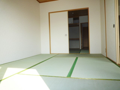 【和室】 | ミレニアムニシムラ | ゆったりとくつろげる和室です