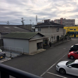 【駐車場】 | ミレニアムニシムラ | 駐車場です