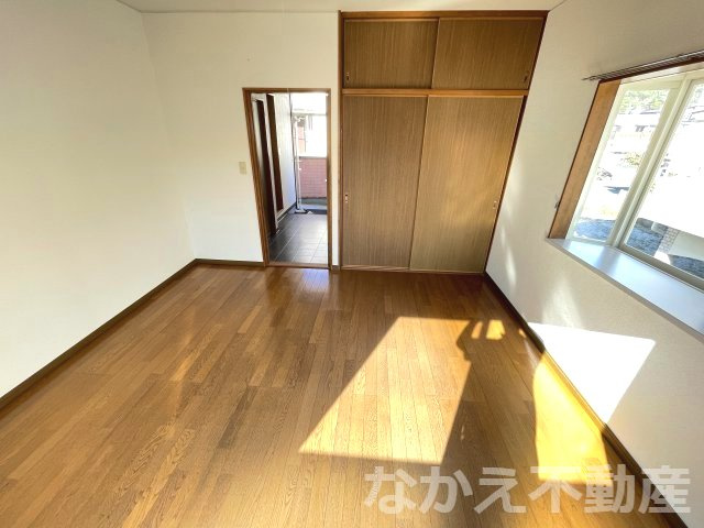 【寝室】 | 使い勝手のいい寝室です