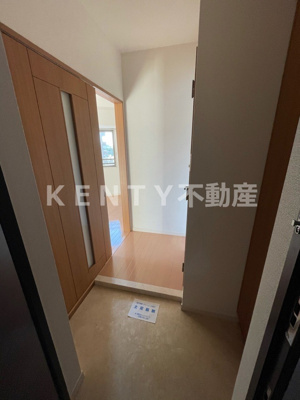 【玄関】 | スカイプラザⅡ | ゆったりとした玄関です