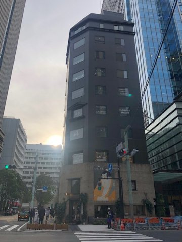 海老屋ビルの外観