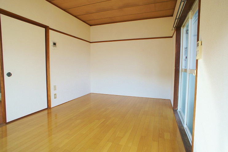 センチュリー山川の内装