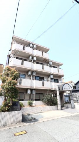 ジョイフル滝の茶屋の外観