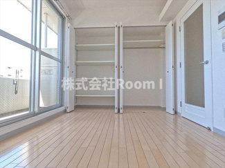 【収納】 | ドゥーエ谷町 | こまごまとしたものを収納できそうですね
