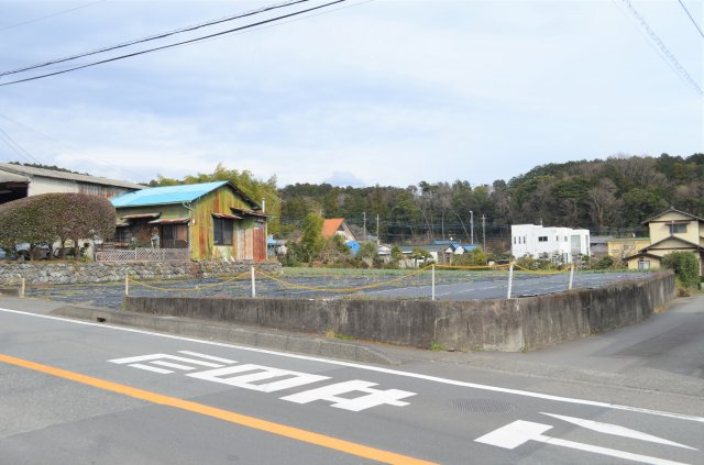富士市中野売地|前面道路含む現地写真