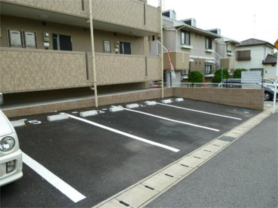 【駐車場】 | メナート | 敷地内駐車場