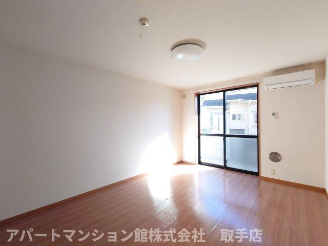 パークヒルズの居間・リビング