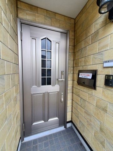 Branche`Rinne C棟の玄関