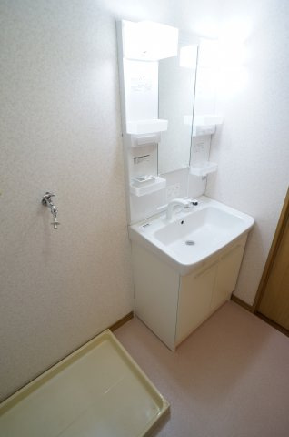 甚樹園マンション弐番館の洗面所