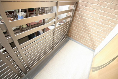 【バルコニー】 | クレイノ梅香