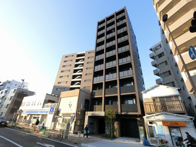 【外観】 | クリオ横濱天王町 | 総戸数４２戸、平成３０年２月築、管理人は巡回勤務につき管理体制良好です♪