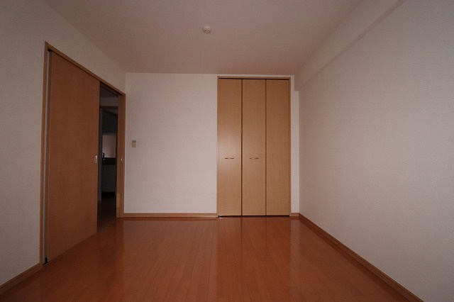 リヴィエール大高の洋室