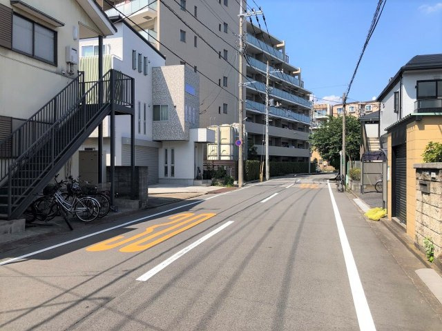 【周辺】 | META AREA L