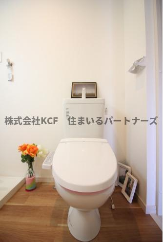 ベルリネッタのトイレ|落ち着いた色調のトイレです
