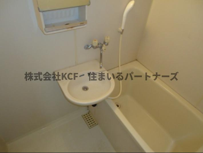 フラワービレッジの浴室