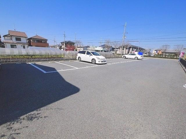 ベルパーク．Nの駐車場|カースペースがあります