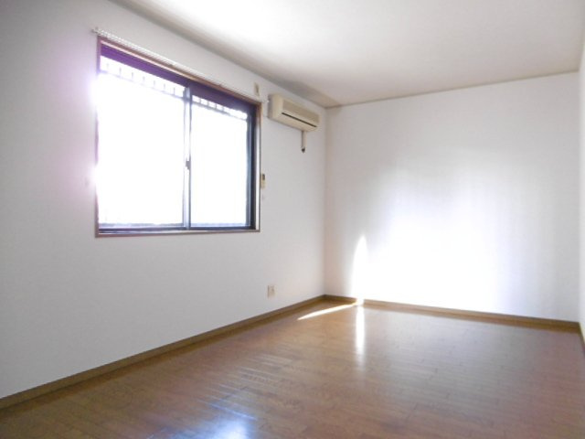 ルミエールⅠ【10,000円キャッシュバック対象物件】の子供部屋|子供のお昼寝に使えるお部屋です