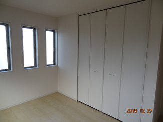 【その他】 | さいたま市緑区松木1丁目　敷地37坪・建物31坪の駐車2台の中古住宅 | コンパクトで使いやすい洋室です