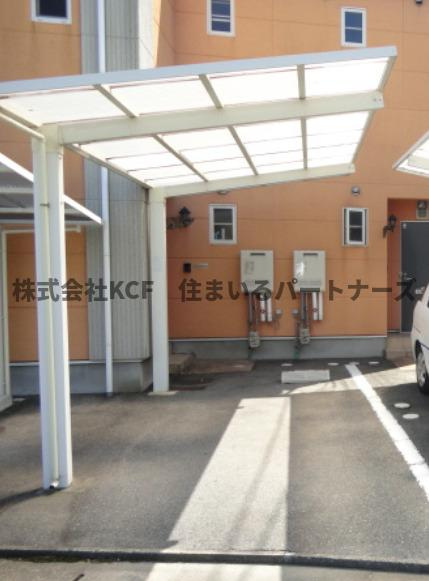 キャッスルウォールカーサの駐車場|駐車場完備です