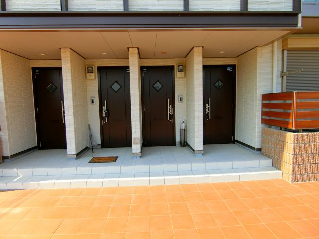 シャーメゾン泉北のエントランス