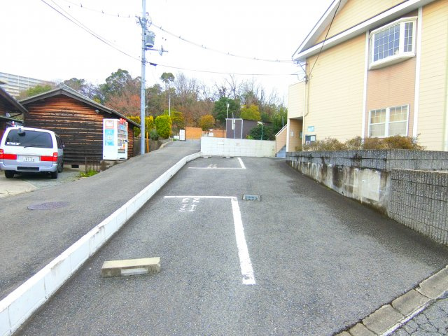 パークサイド和泉中央の駐車場