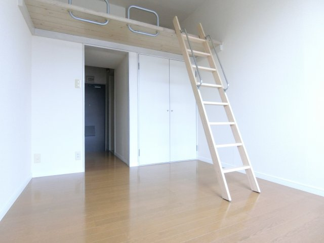 パークサイド和泉中央の居間・リビング