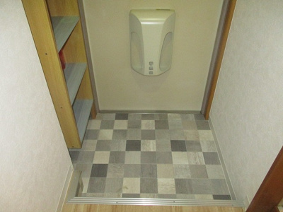 【玄関】 | 新町ハイツ