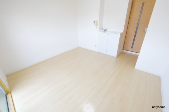 アーデン江坂3　仲介手数料無料の洋室