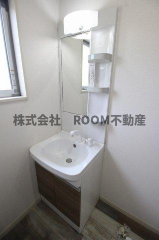 lieto郡元の独立洗面台|使いやすい独立洗面台です