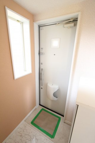 【玄関】 | ユナイト 川崎ルドルフの杜 | 同アパートの参考写真です。