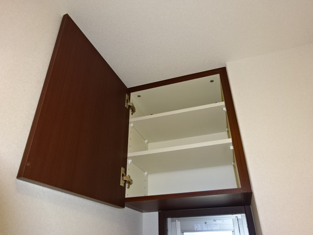 ビバリースクエア老松のトイレ|トイレ棚
