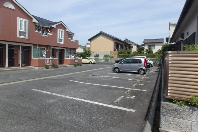 カリーノ　A・Bの駐車場